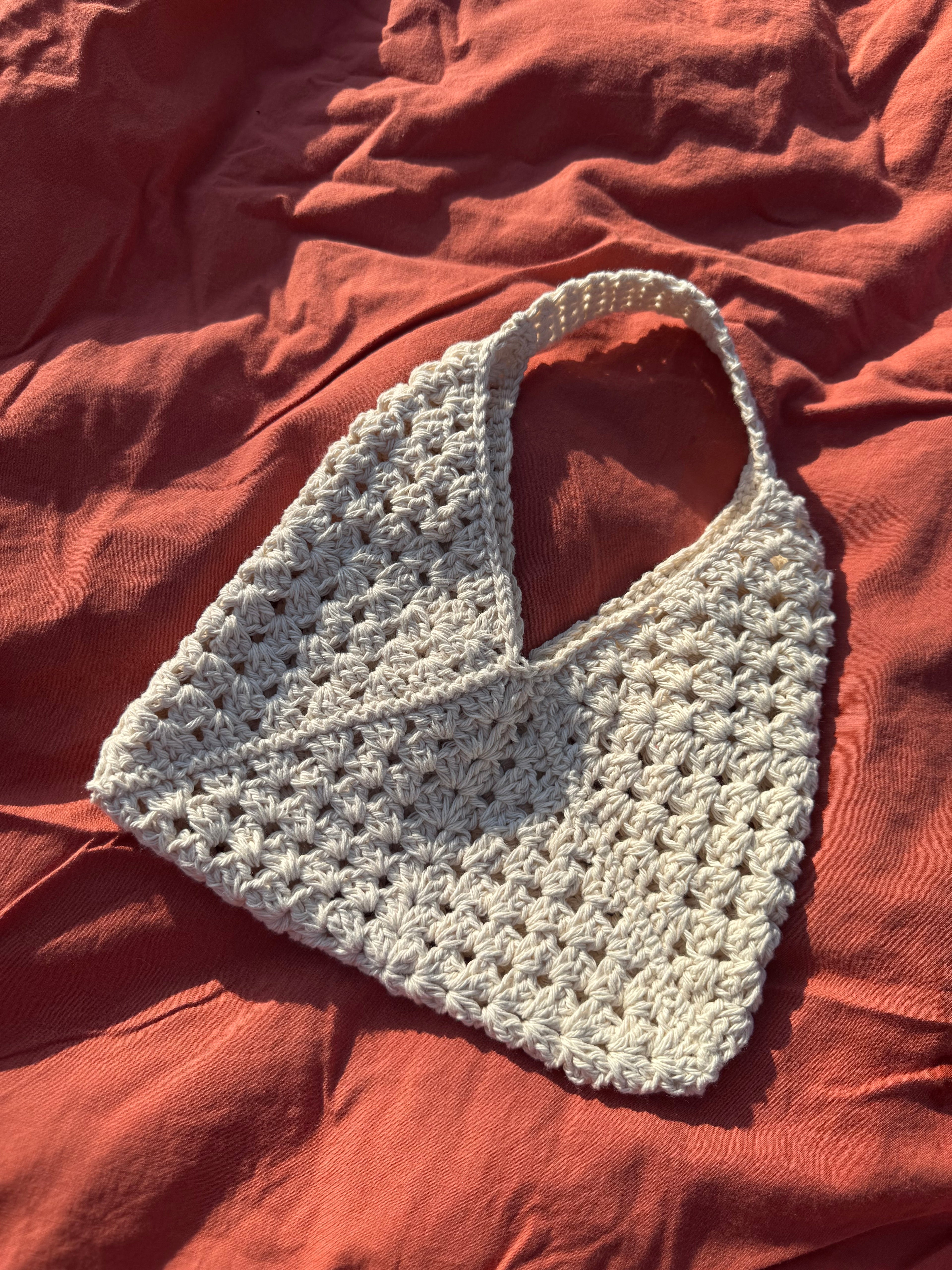 Sac en crochet - Crème Aux Tissus Fleuris