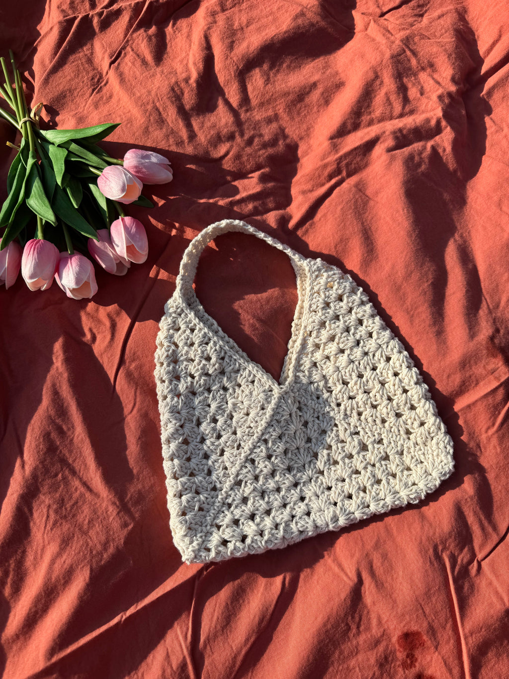 Sac en crochet - Crème Aux Tissus Fleuris