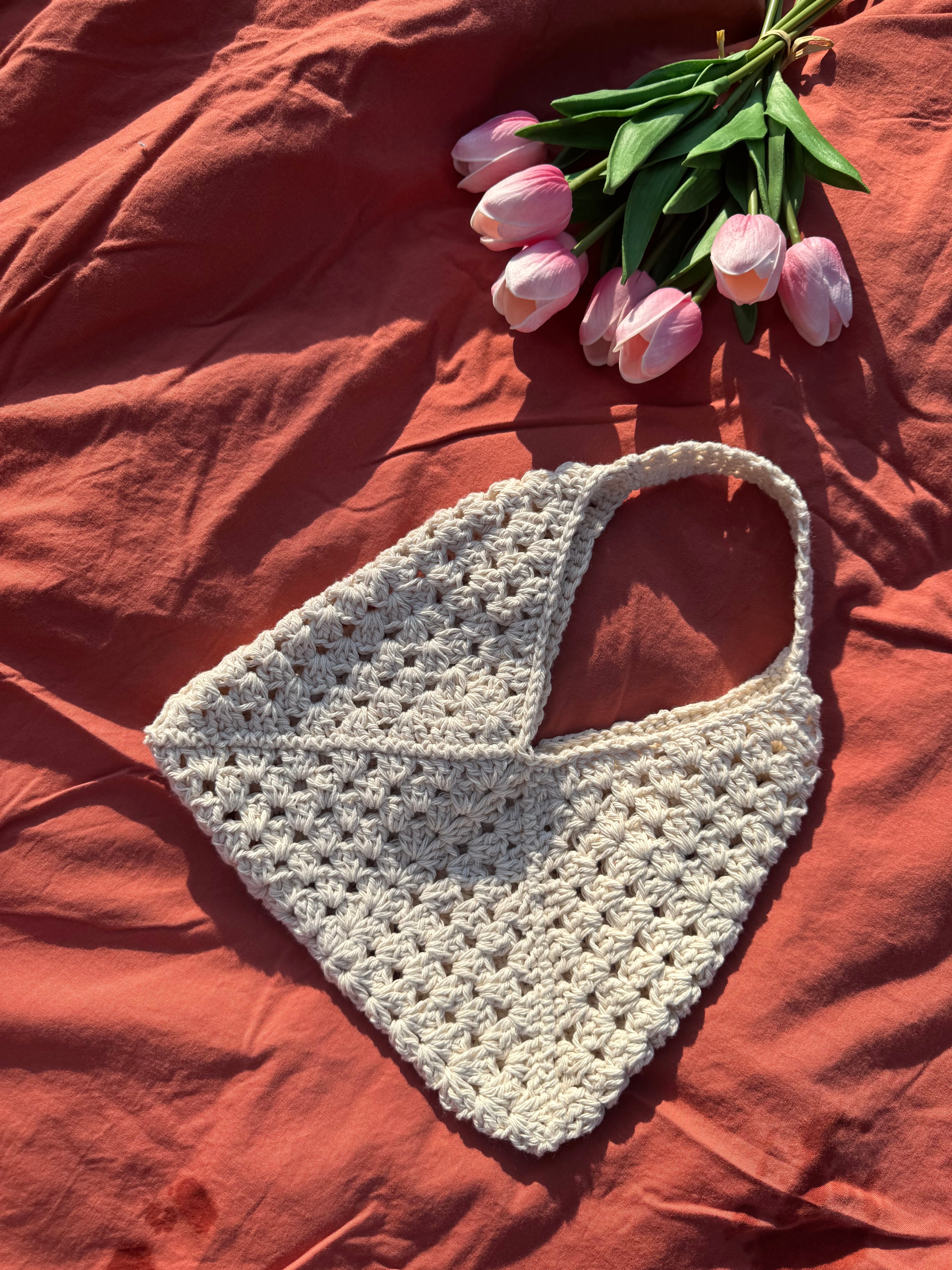 Sac en crochet - Crème Aux Tissus Fleuris