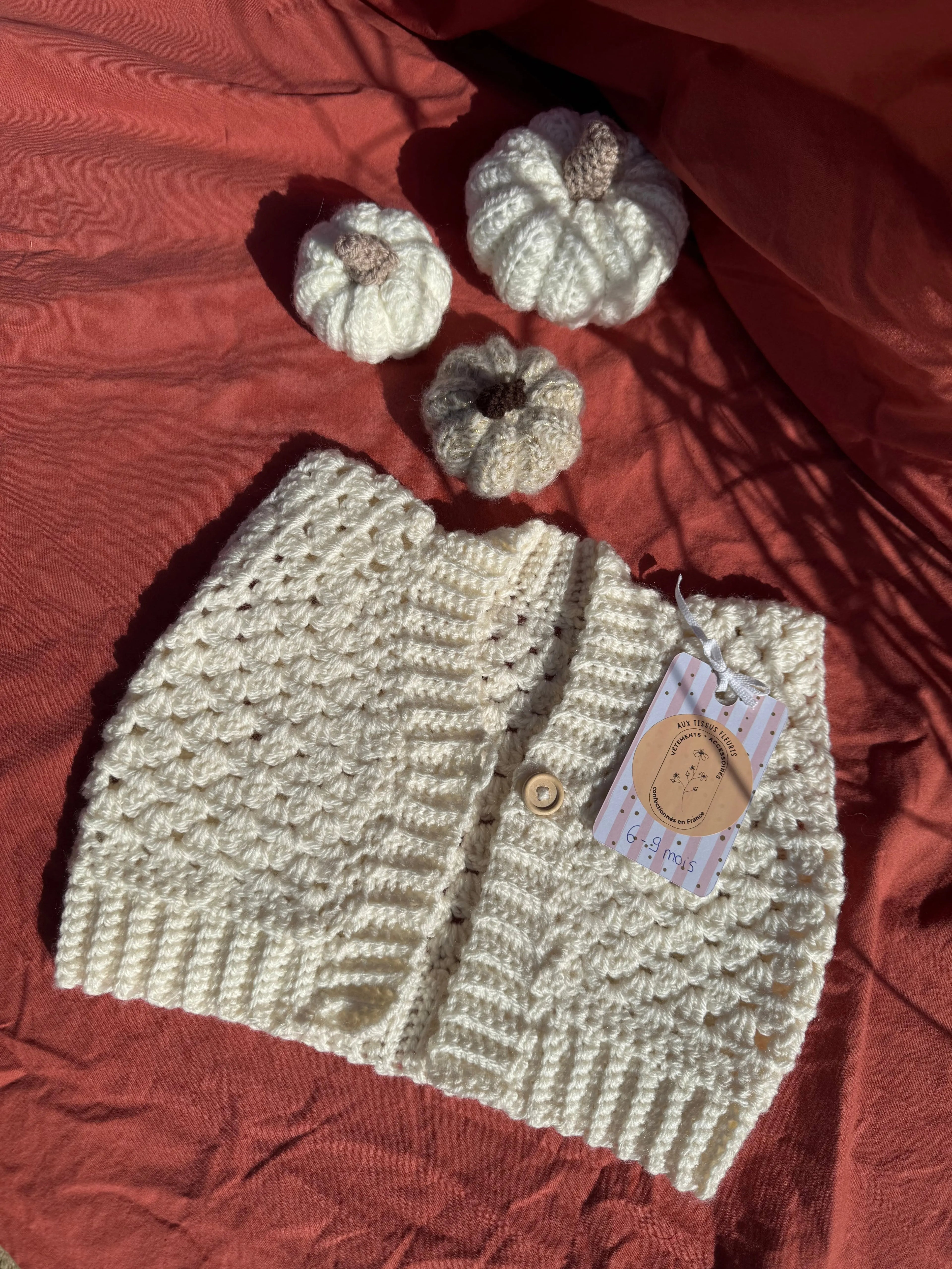 Gilet en crochet - Crème - 3-9 mois Aux Tissus Fleuris