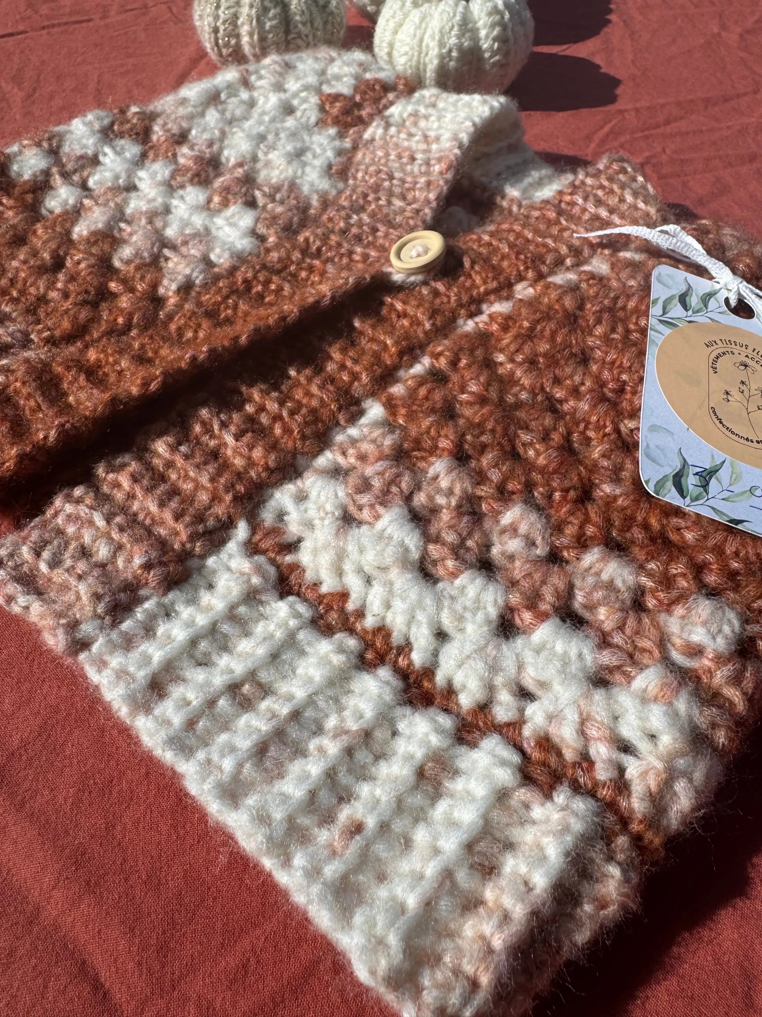 Gilet en crochet - Marron et Blanc - 3-9 mois Aux Tissus Fleuris