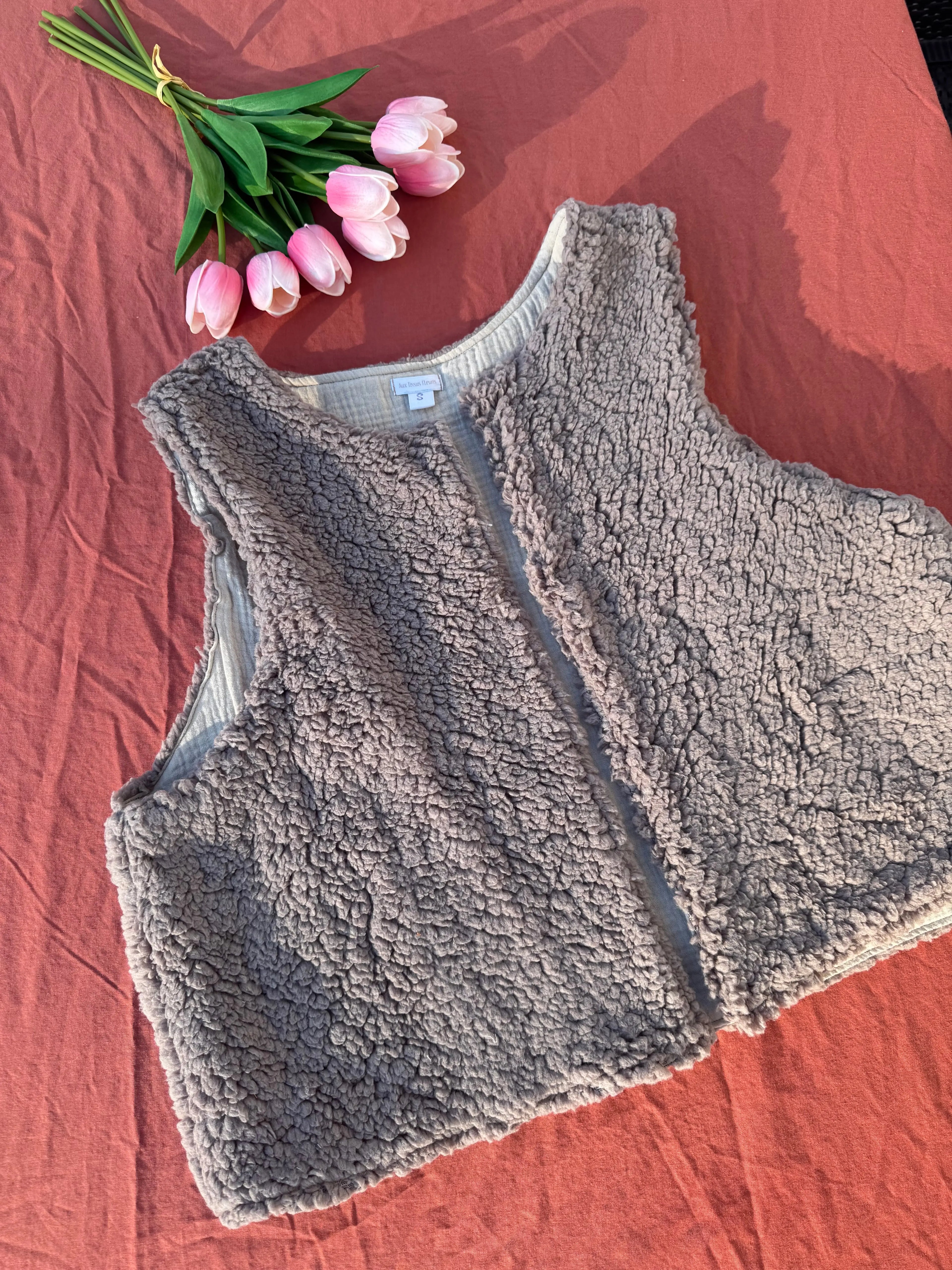 Gilet de berger - Femme Aux Tissus Fleuris